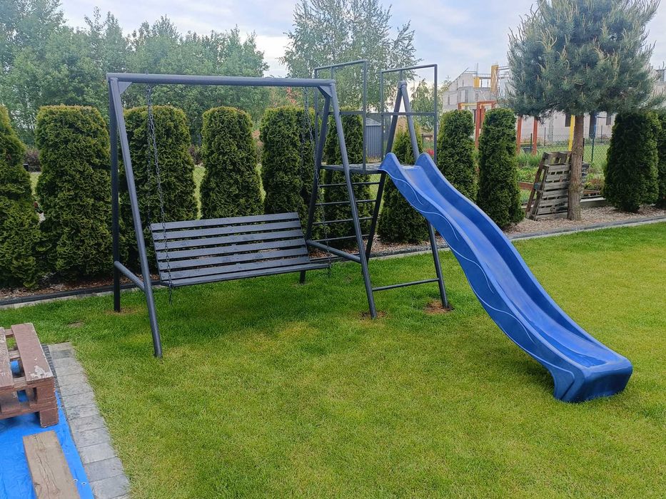 Huśtawka ze zjeżdżalnią mocna konstrukcja stalowa + bocianie gniazdo