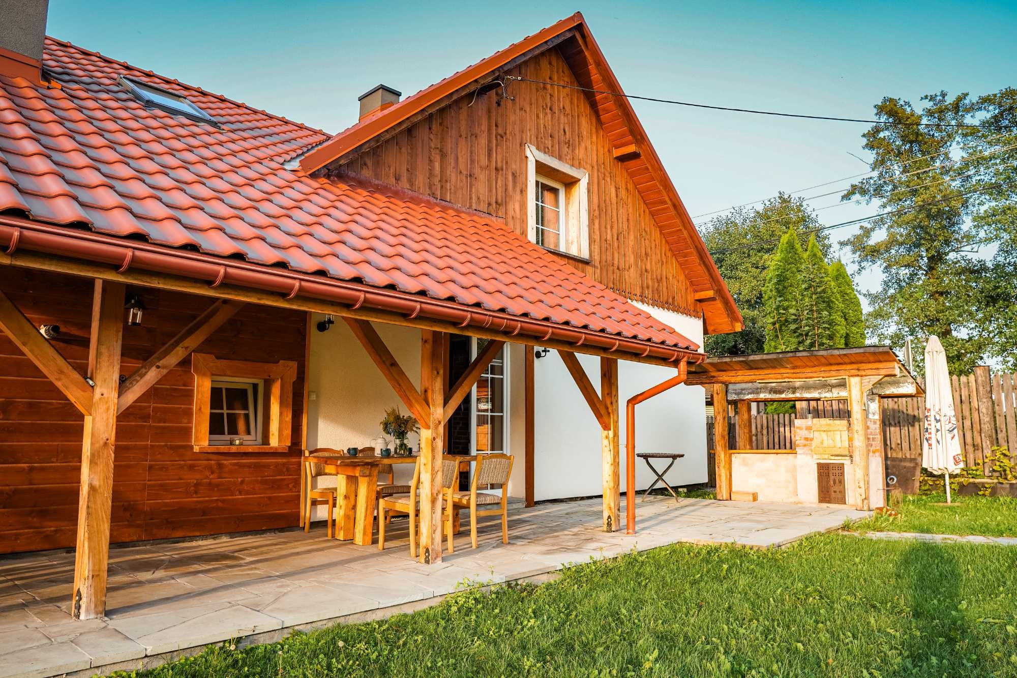 Zakątek Żabi Kraj - przy łowisku Gołysz. Dom na wyłączność dla 6 osób.