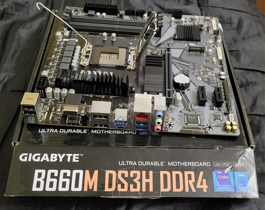 Материнська плата Gigabyte B660M DS3H DDR4 (s1700, Intel B660)