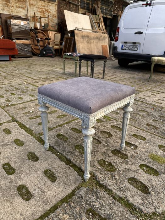 Puf / taboret w stylu retro