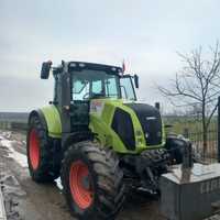 Ciągnik claas axion 810