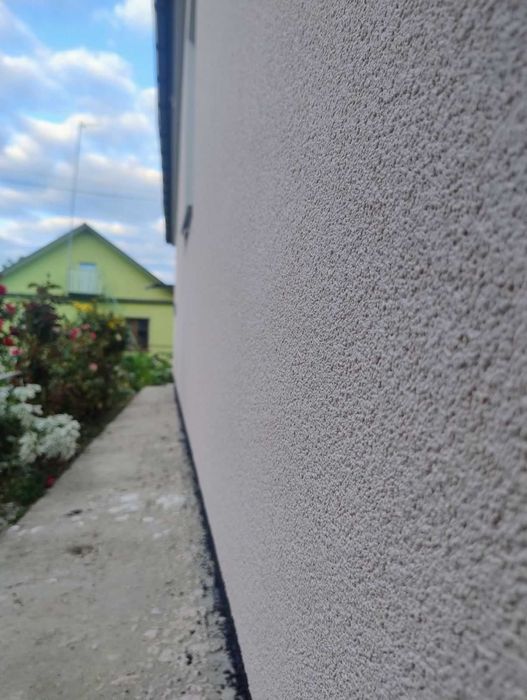 Всі види фасадних та внутрішніх робіт - професійно та якісно.