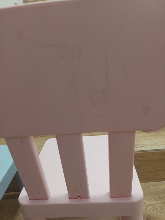 Krzesełka ikea x 2