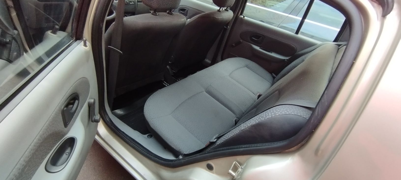 Renault Symbol 1,4 2006р. 26т.км.