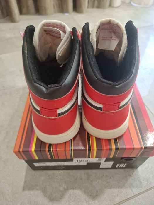 Кроссовки Nike air Jordan