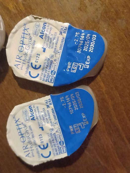 Продам контактні лінзи Air Optics