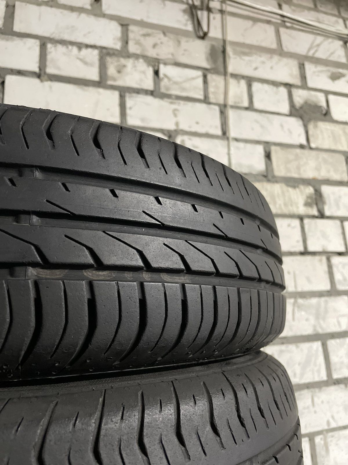 155/70 R14 Continental ContiPremiumContact 2E (Літні шини б\у) Склад