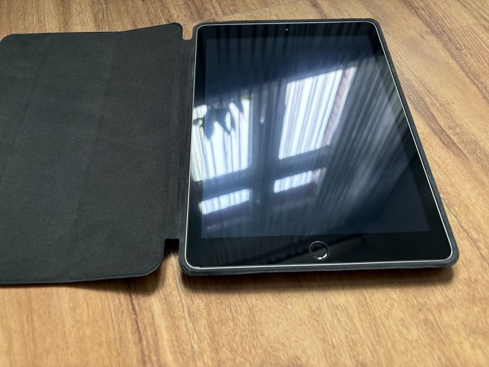 iPad 5gen sprawny w 100% stan idealny