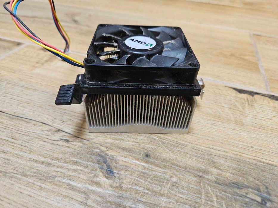 Процесорний кулер AMD 1A02C3W00 (Б/У)
