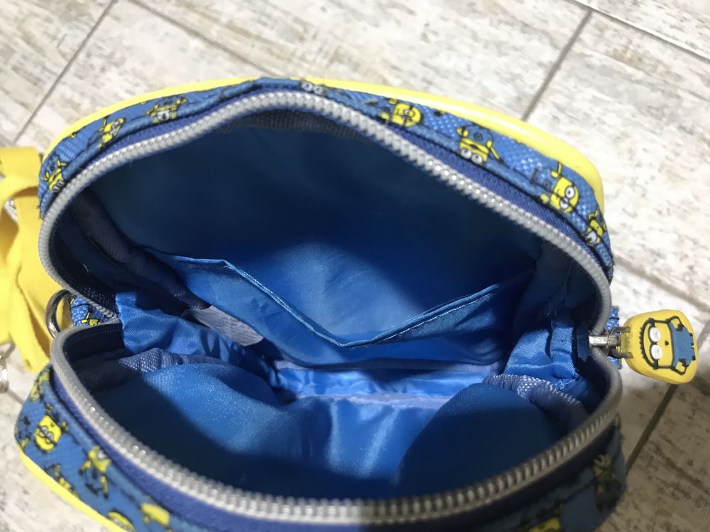 Дитяча сумка Minion сумочка барсетка Месенджер міньйон як нова