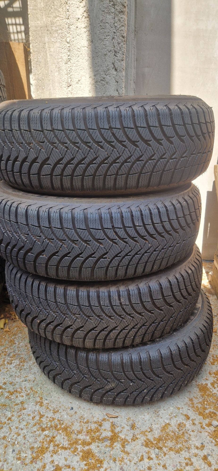 Sprzedam opony Michelin Alpin A4