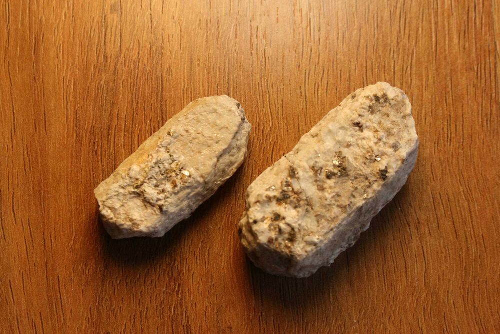 Minerais – Opala, feldspatos e moscovite (inclui envio)