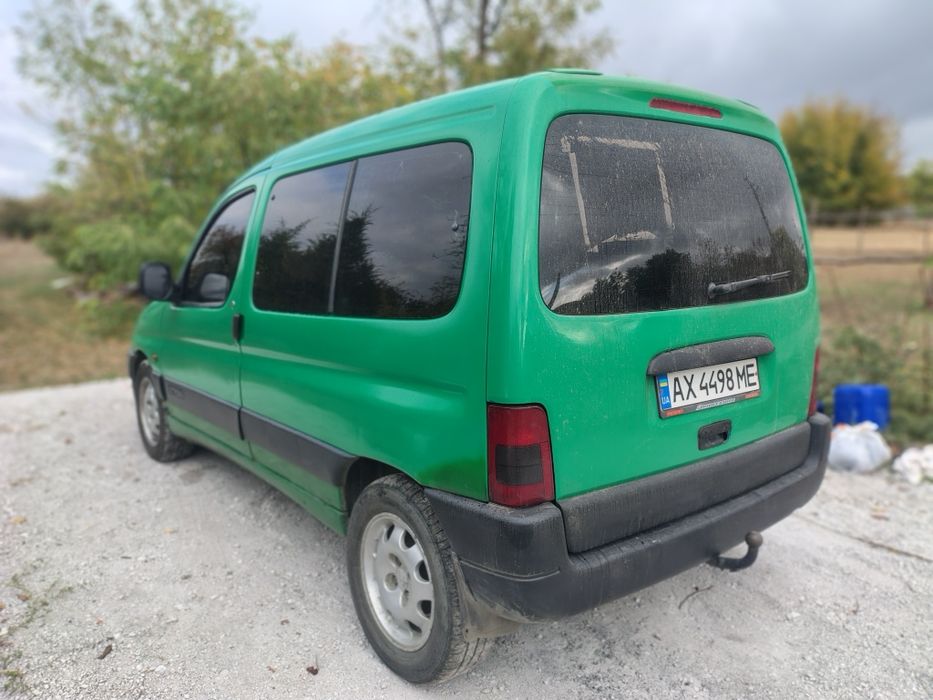 Citroen Berlingo Заводской Пассажир  1.4 Газ