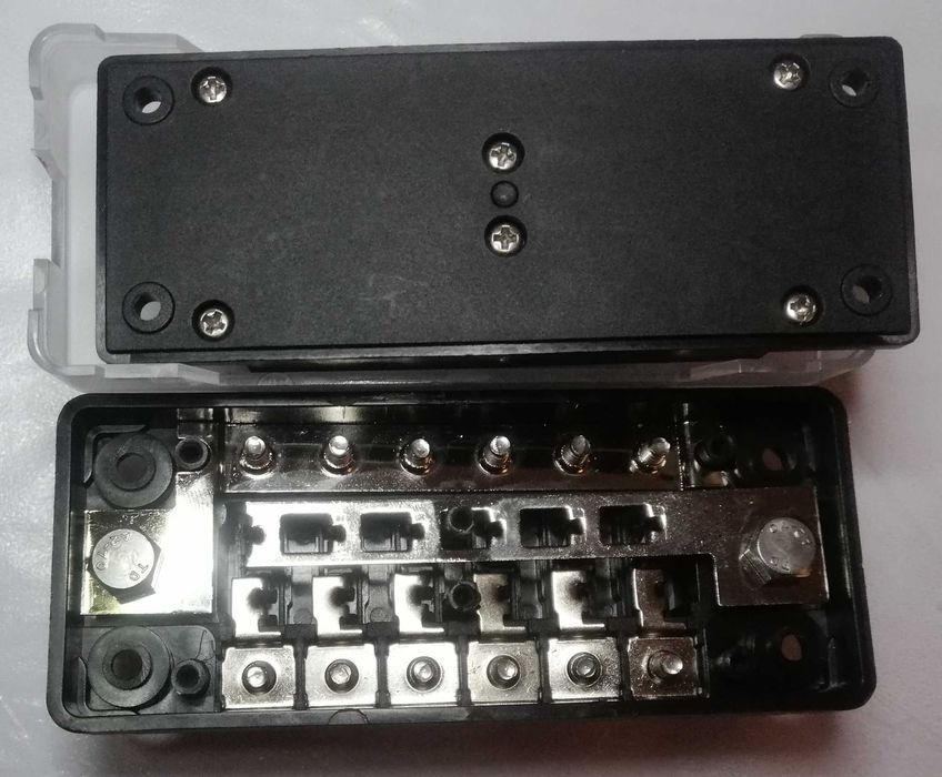 Skrzynka bezpiecznikowa