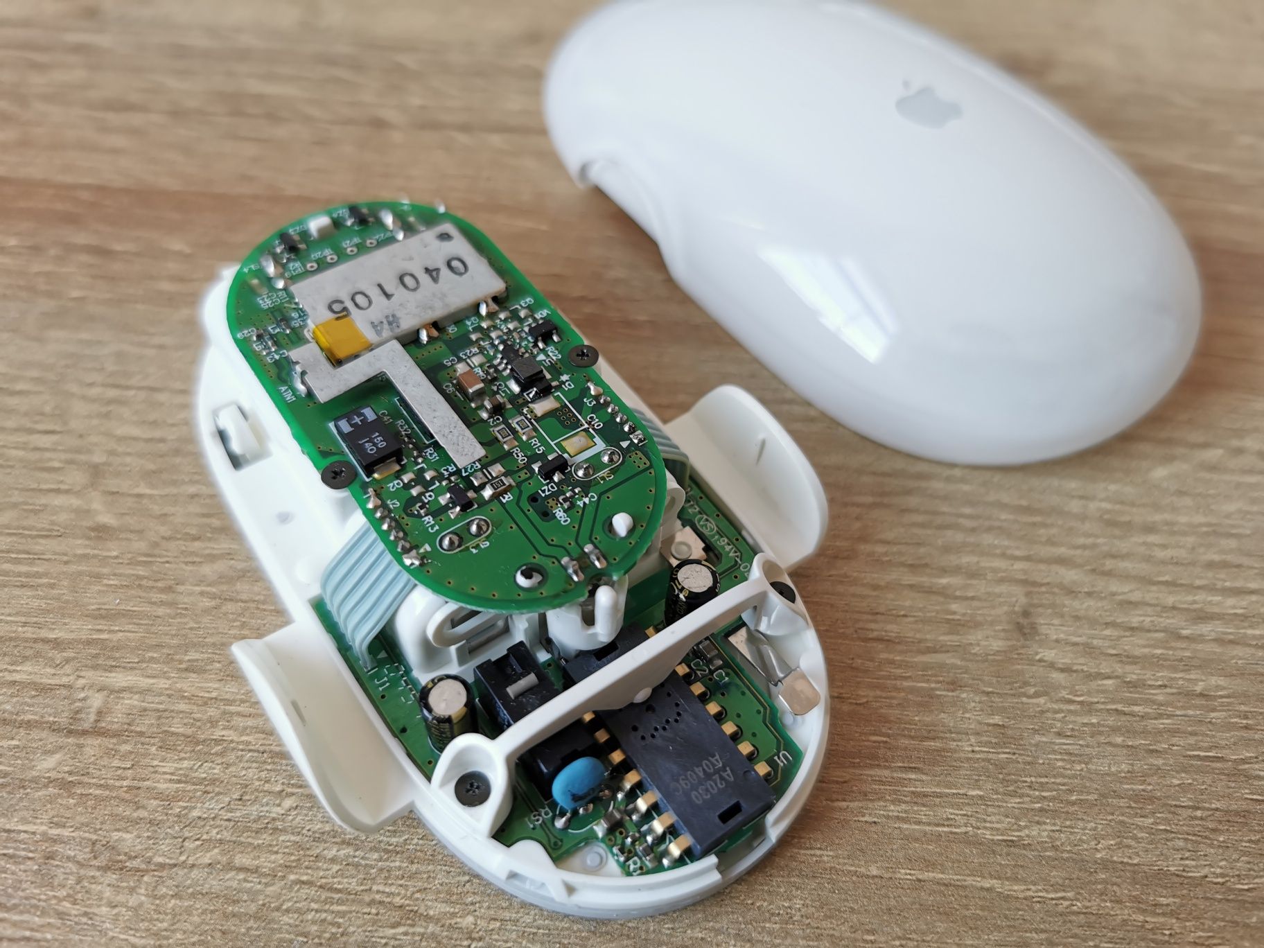 Myszka Apple Wireless Mouse A1015