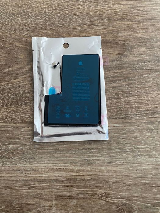 Акумулятор, батарея на iPhone 12 Pro Max