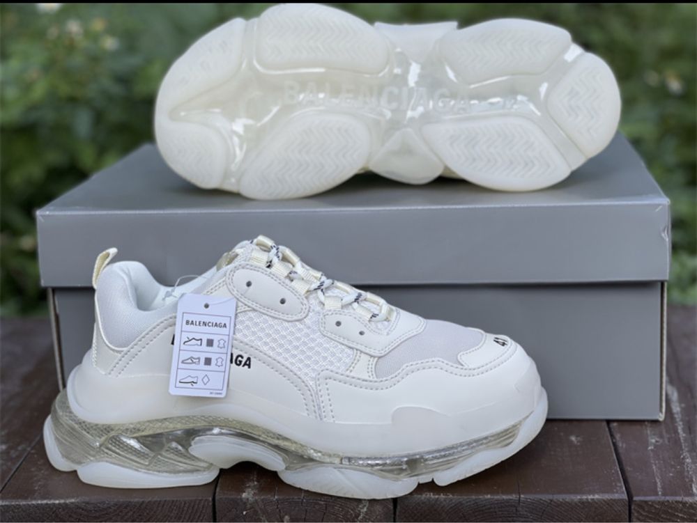 Sapatilhas Balenciaga Triple S