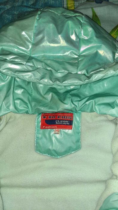 Осінньо - весняна курточка на дівчинку, 140 см