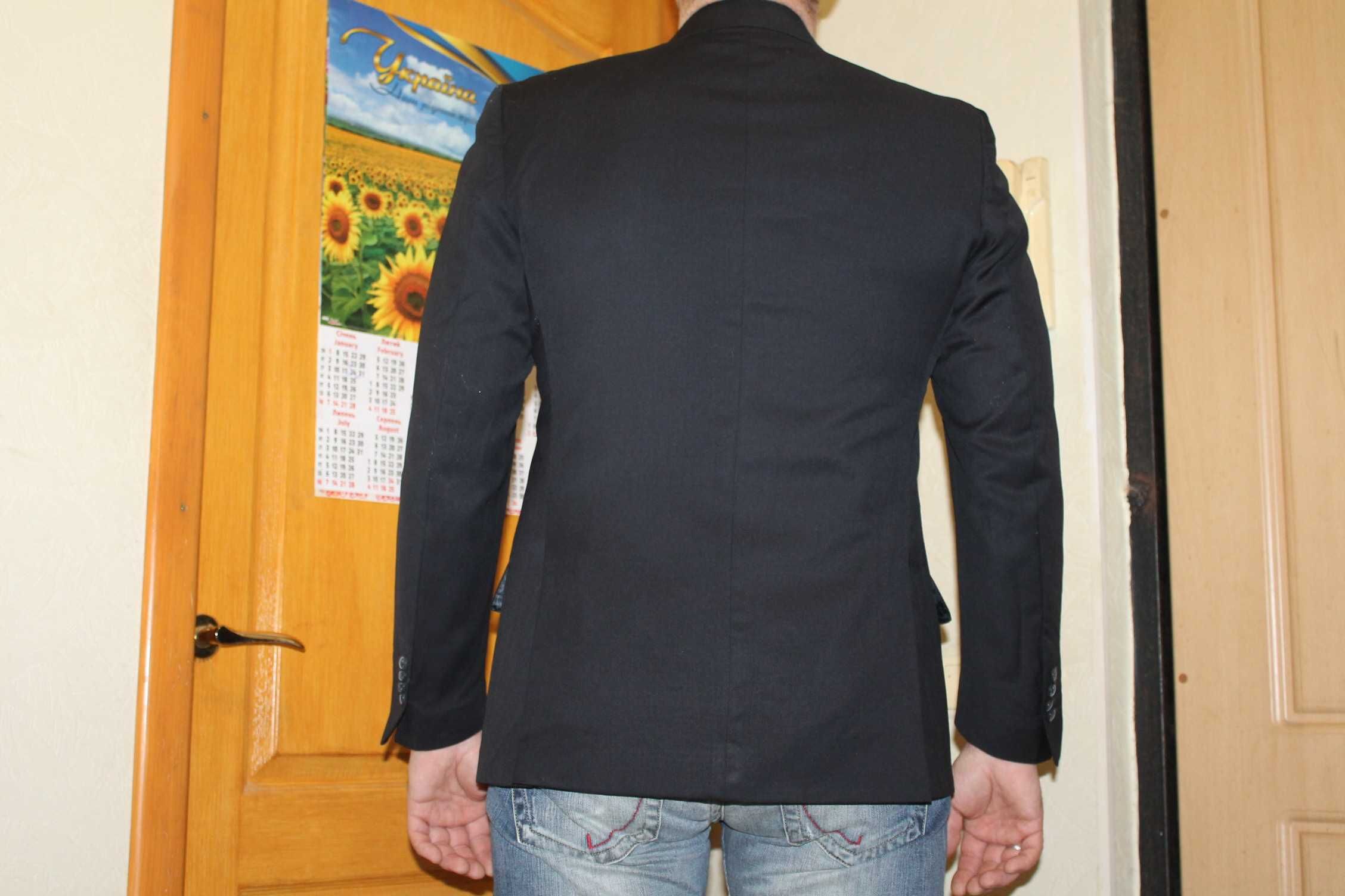 Пиджак блейзер мужской шерстяной Angelico.Италия.Размер 48.