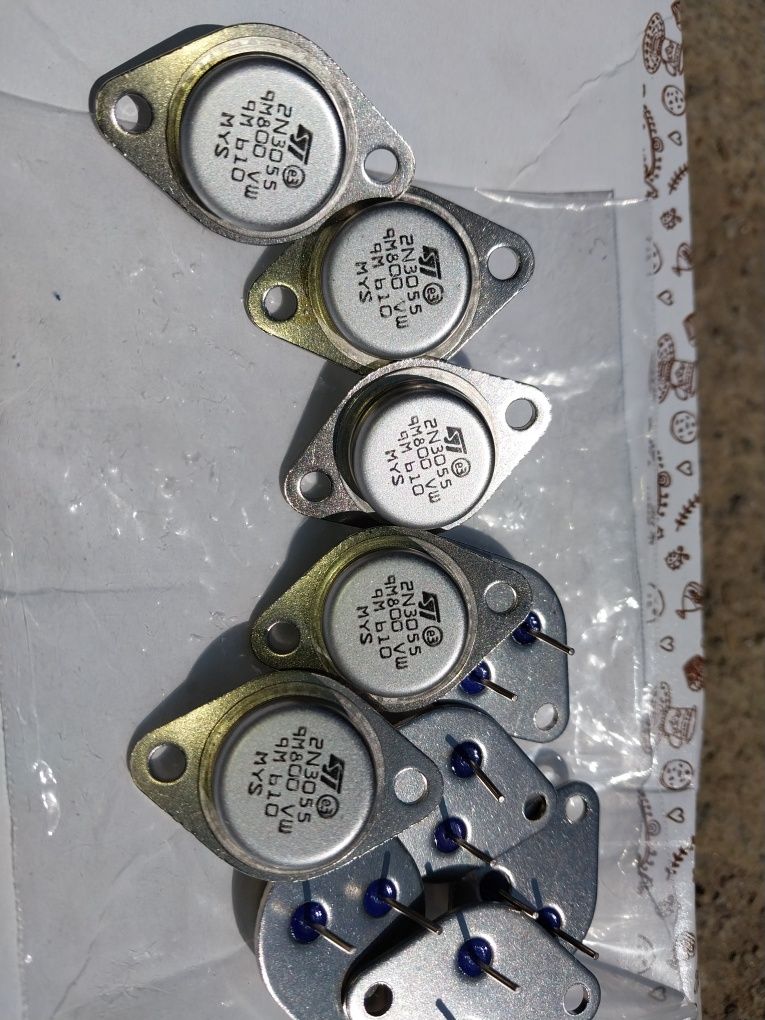 Транзистор 2N3055, 2sD718, njw21194g,  FGA20S120M, микросхема tps28