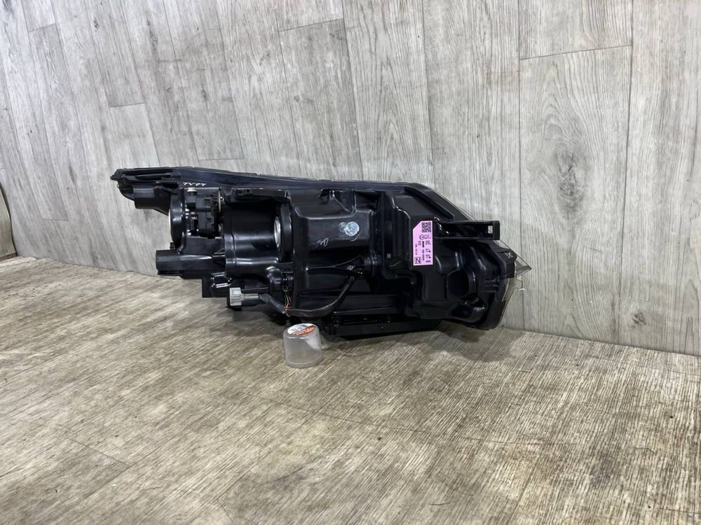 Фара передняя левая Nissan Qashqai 2 J11 ( 2017 - 2021 г. ) 10019009