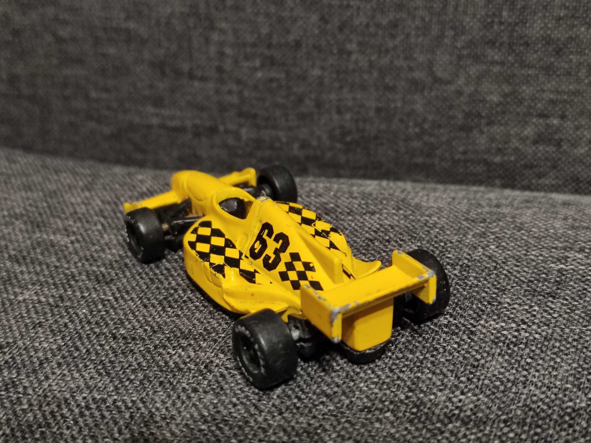 Машинка коллекционная Maisto Speed Wheels Formula Race Car №63 (1:64)