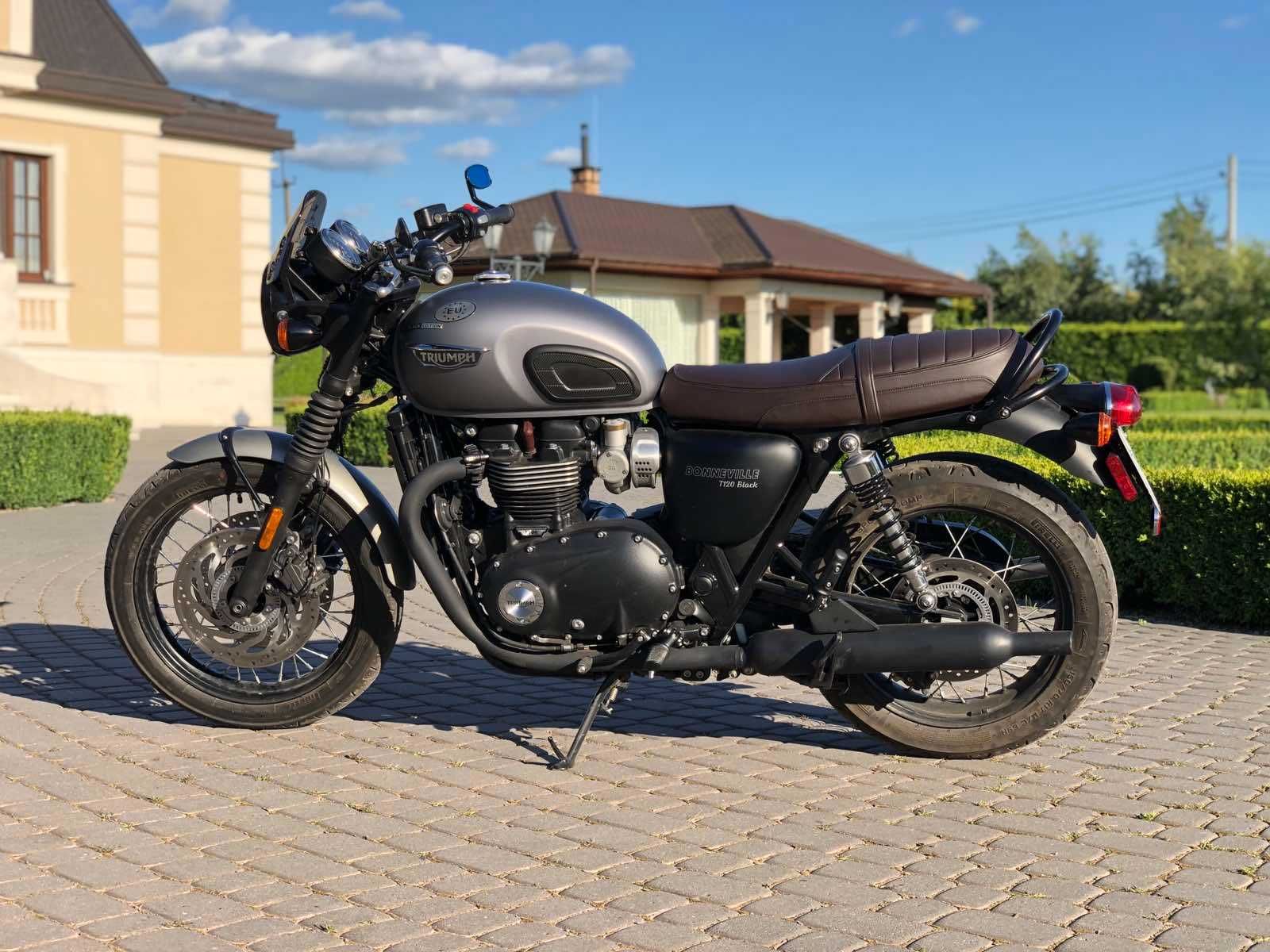 Triumph bonneville t120