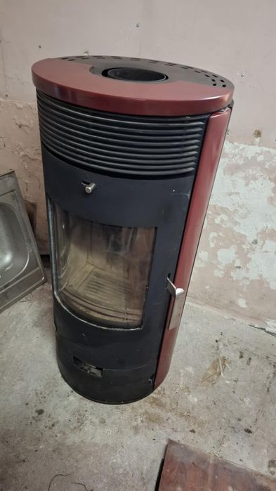 Piec kominek koza