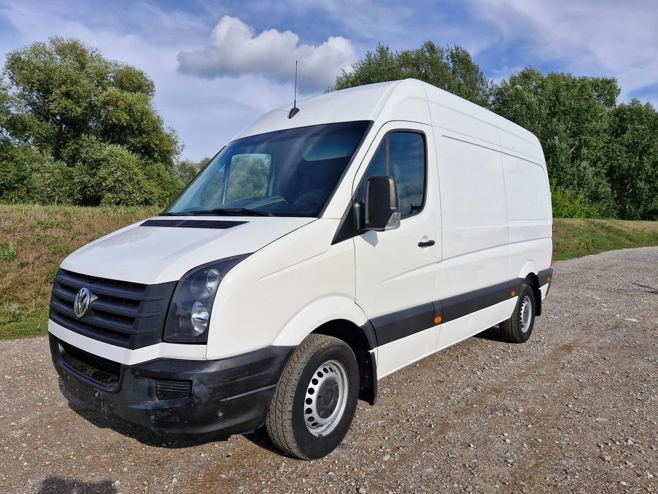 Volkswagen Crafter  2015r! Ladny klima. Na haku 2 tony