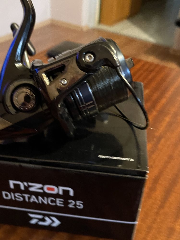 Kołowrotek daiwa n'zon distance25