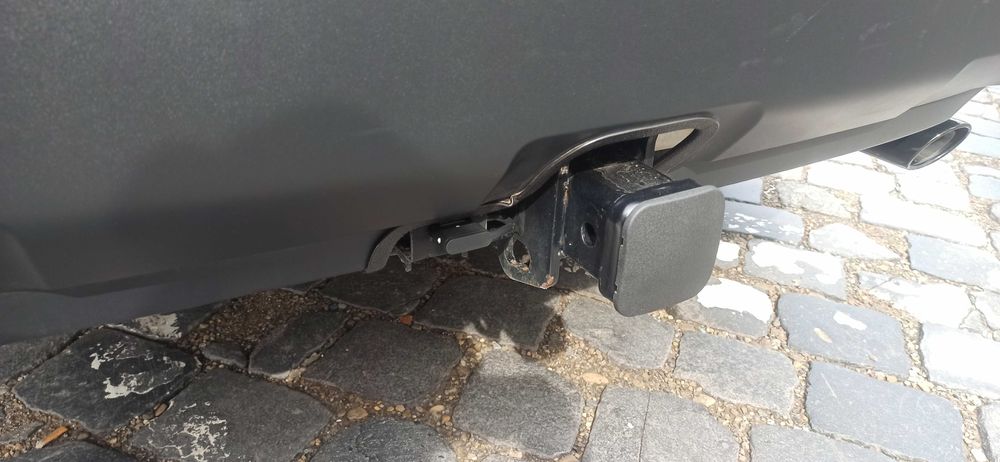 Toyota RAV4 hybrid Woodland edition