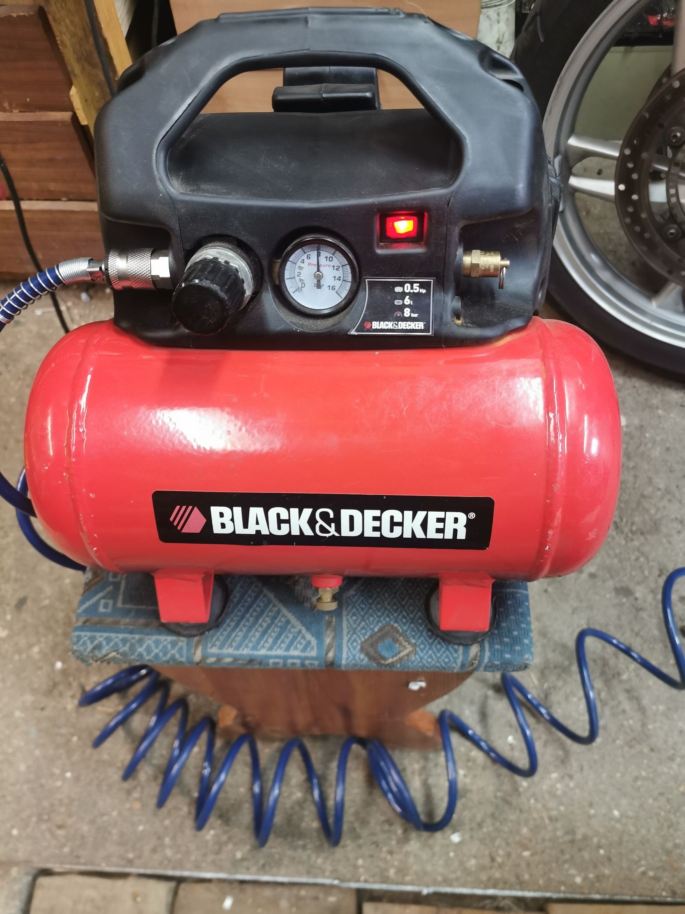 Kompresor Black& Decker