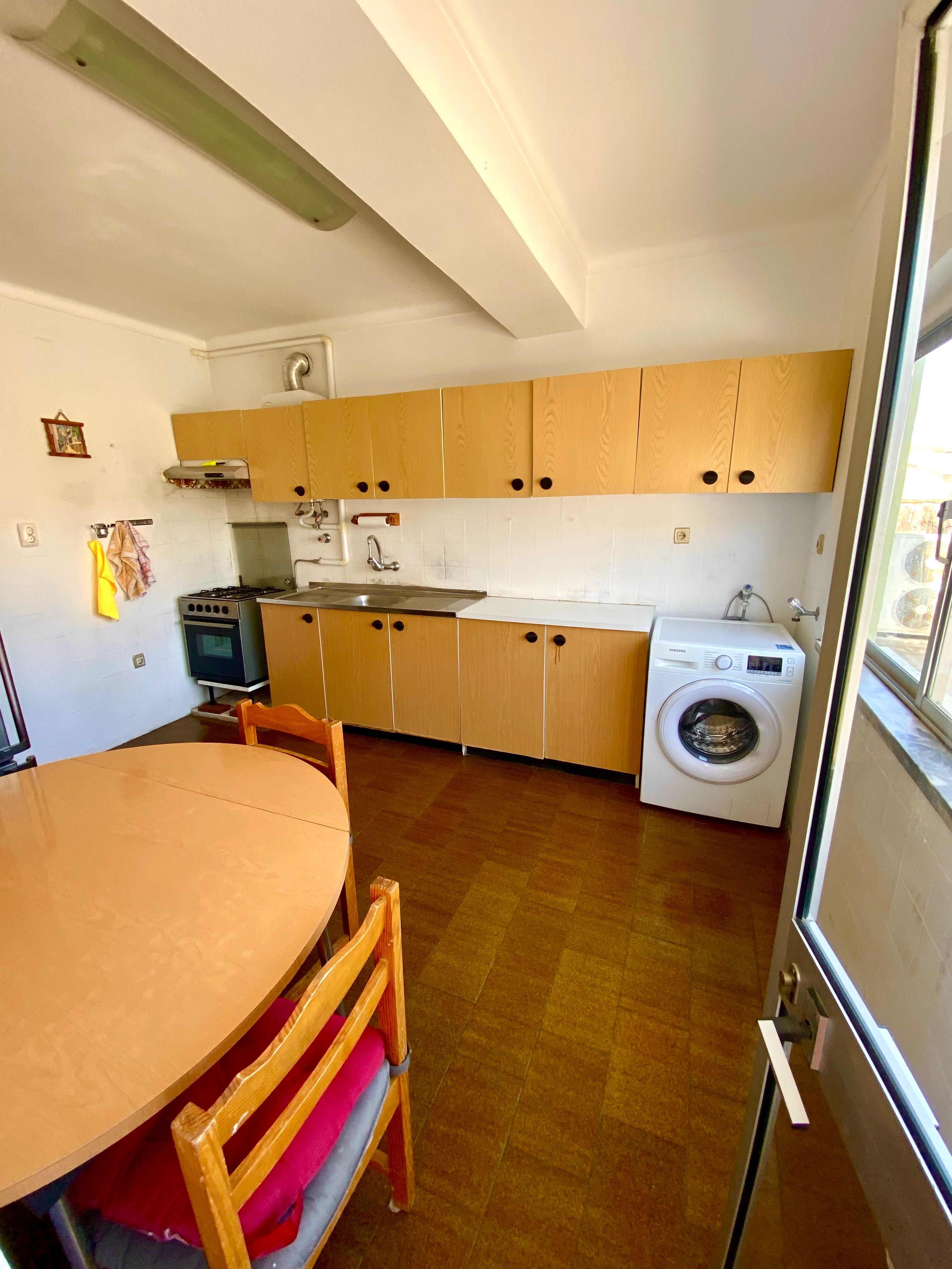 Quarto Mobilado para Alugar no Montijo – 25 min de Lisboa