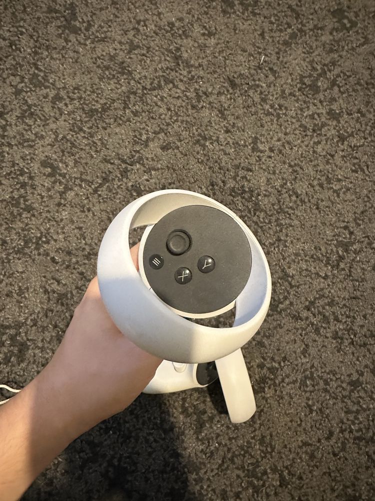Gogle VR Oculus Quest 2 64GB + Travel case