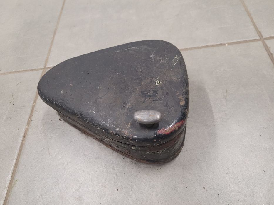 Puszka narzędziowa narzędziówka WFM WSK M06