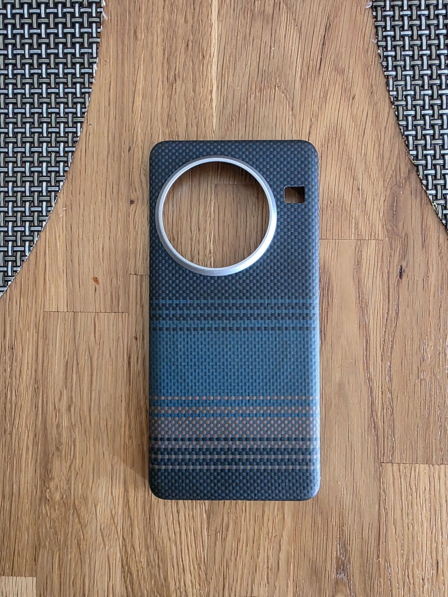Etui karbonowe Kevlar oneplus 13