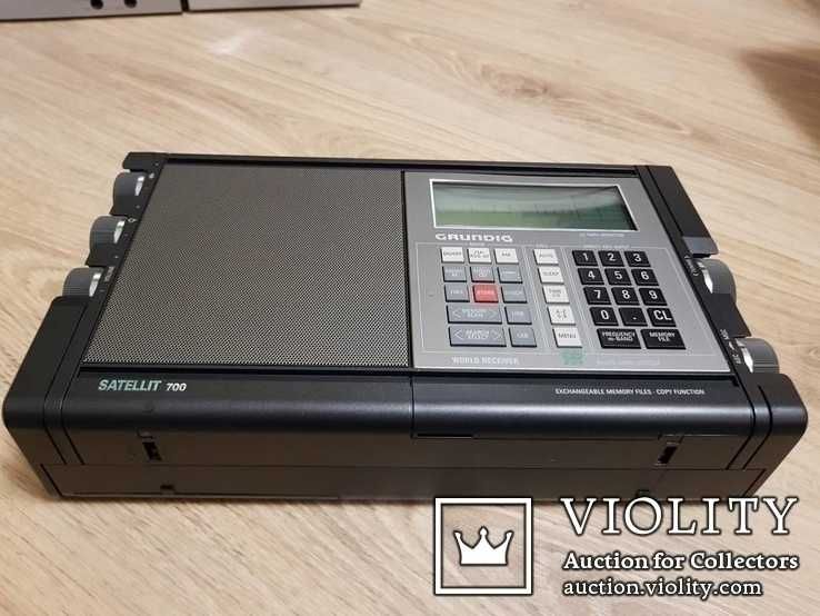 Радиоприемник Grundig Satellit 700