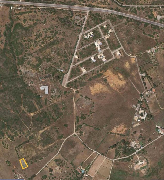 Terreno de construção  979 m2 para venda