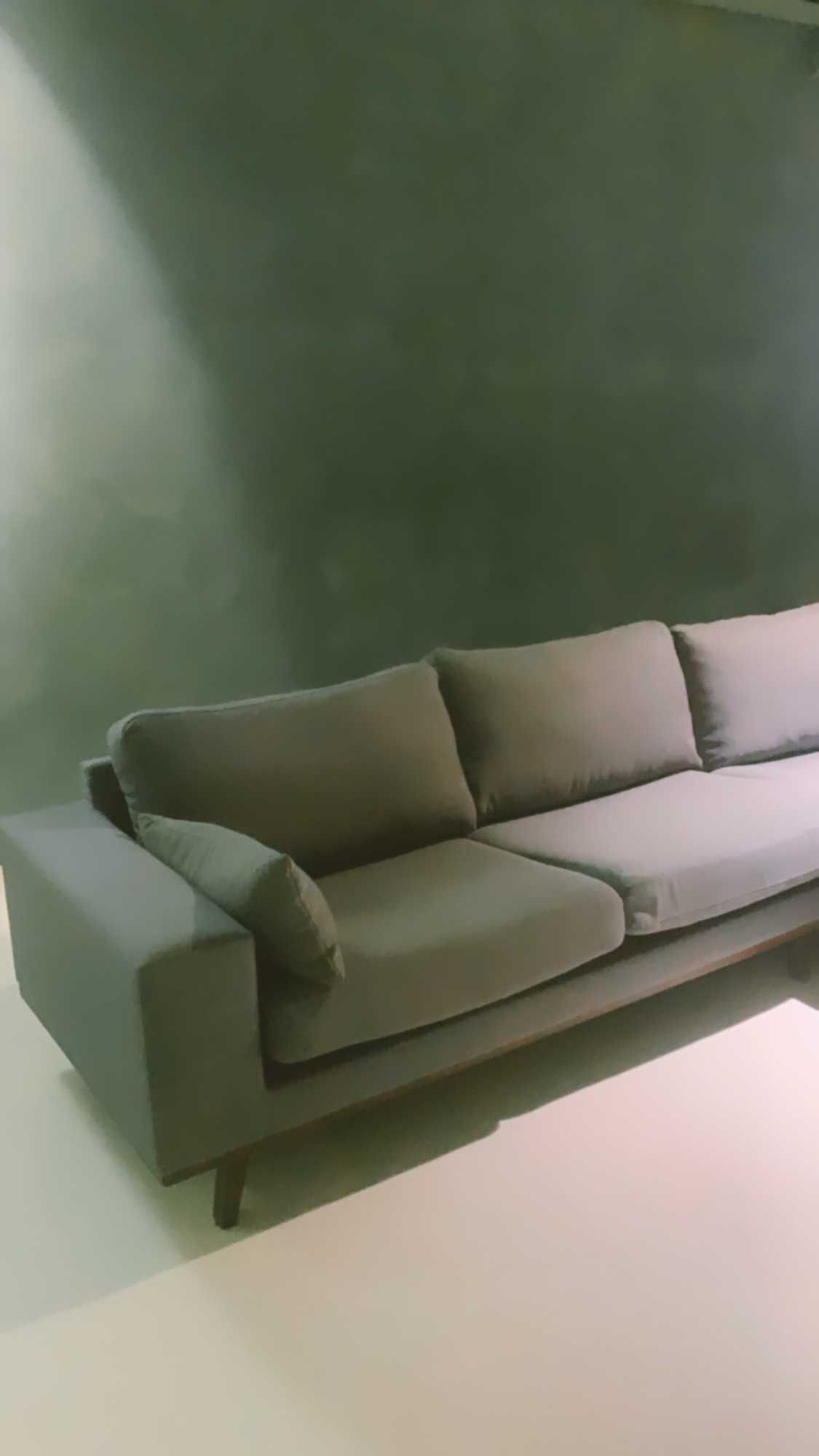 4 / 4.5 person - Modern sofa / Sofá moderno
