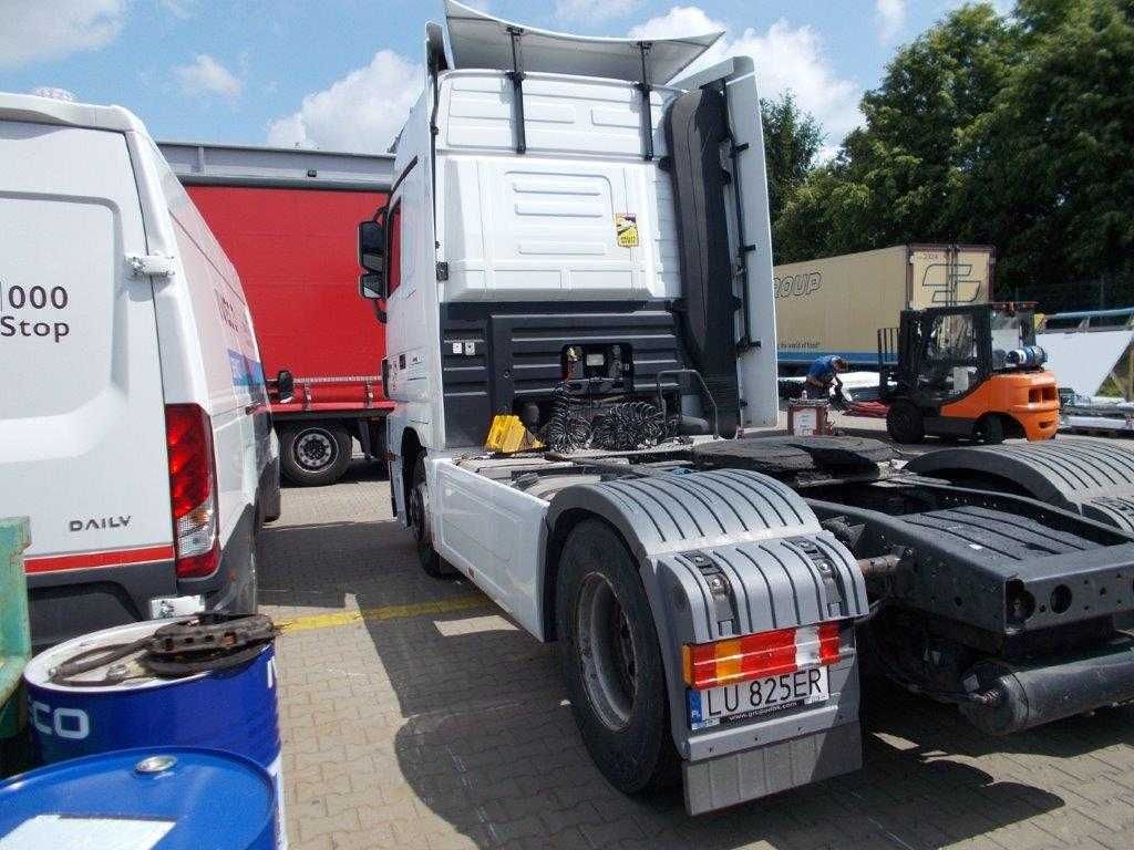 Mercedes-Benz MP3 2012