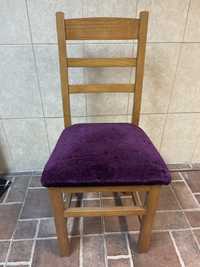 Cadeira de madeira Roxa