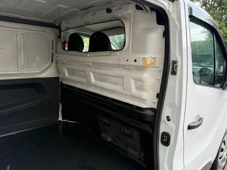 Продам Renault Trafic