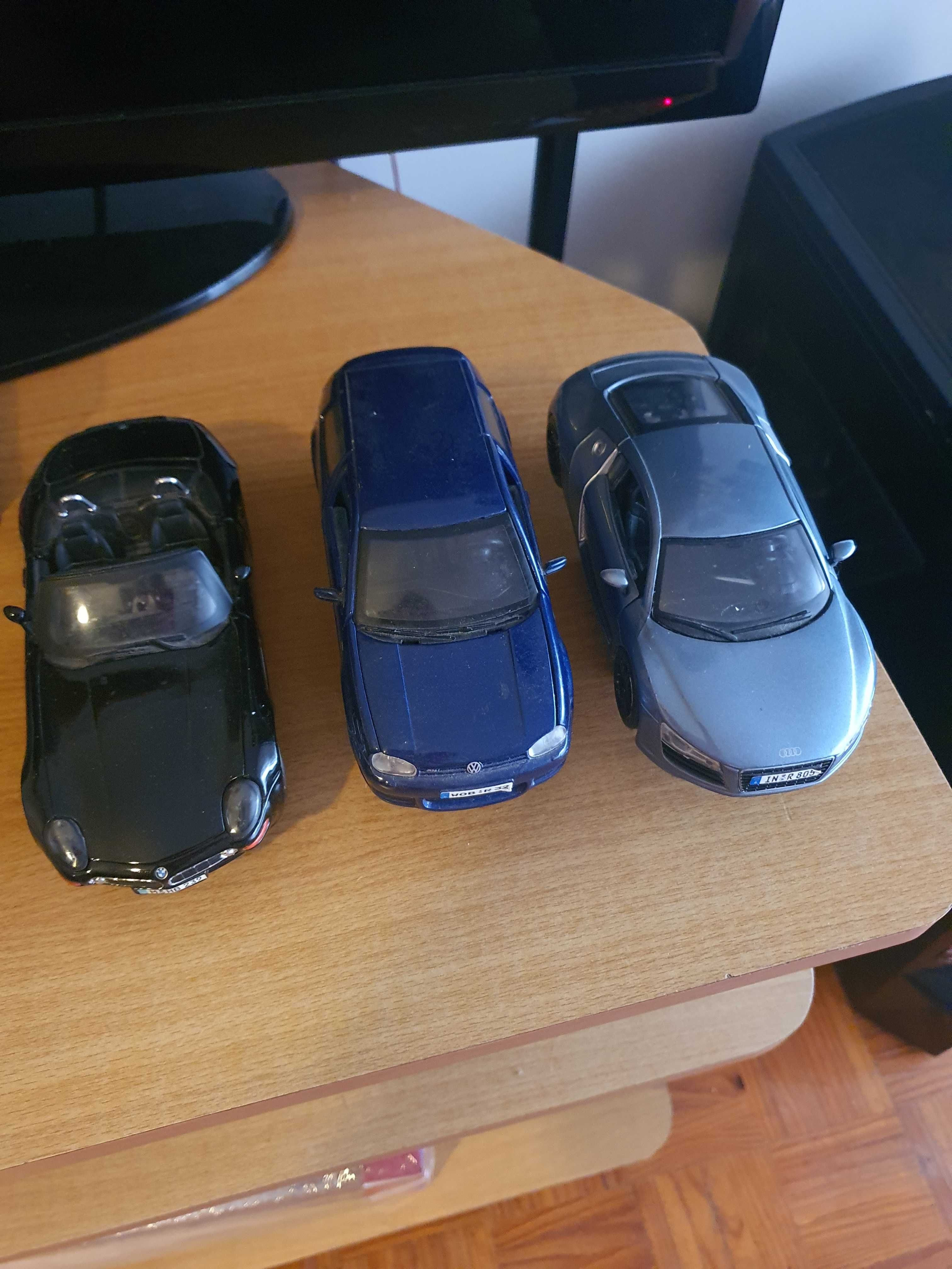 Miniaturas 1:24 Burago audi R8/bmw Z preço unidade