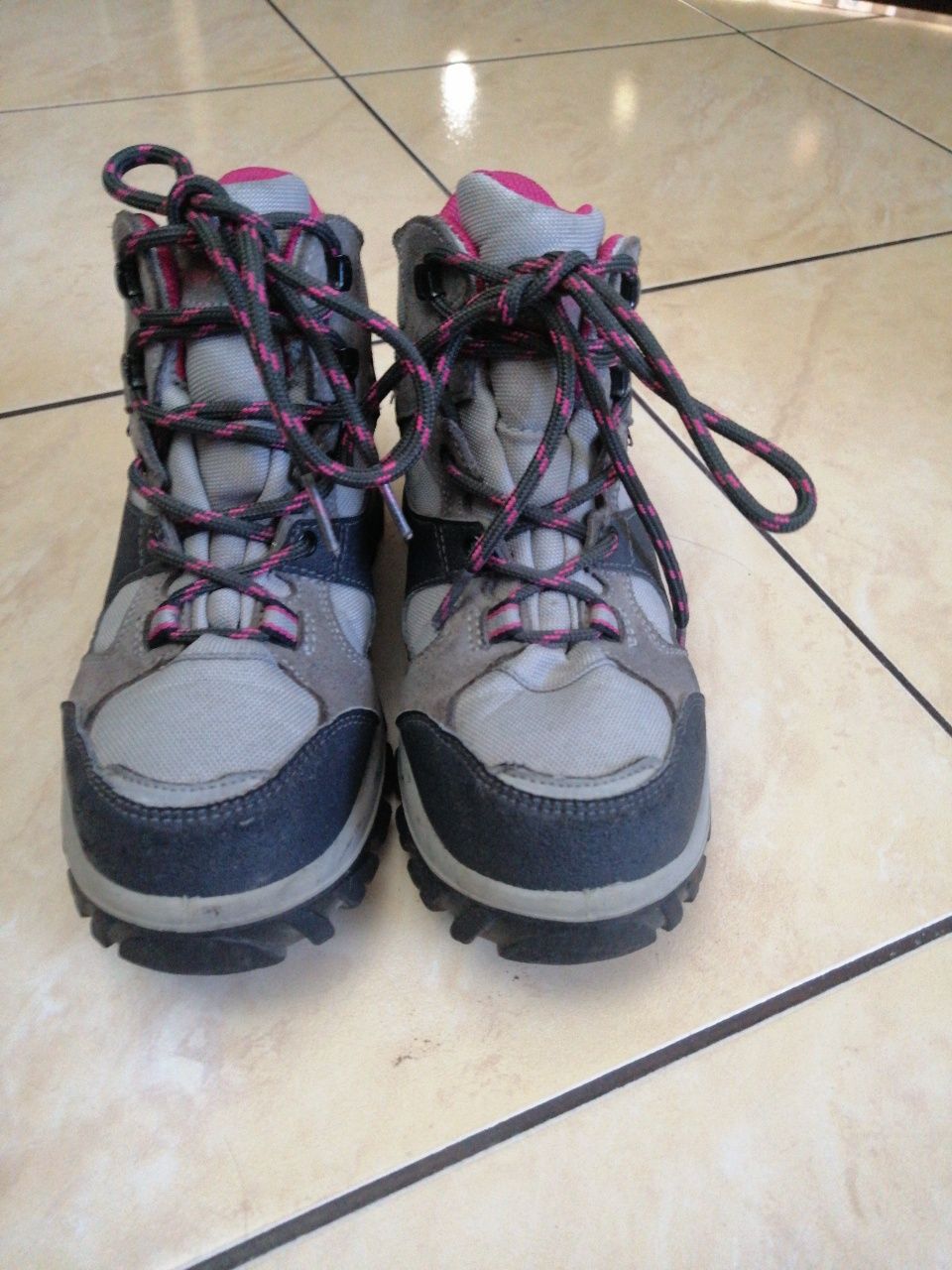 Buty trekkingowe QUECHUA dziewczęce