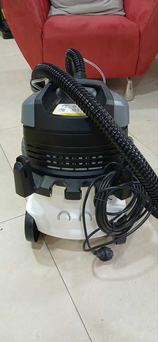 Миючий пилосос SE 5