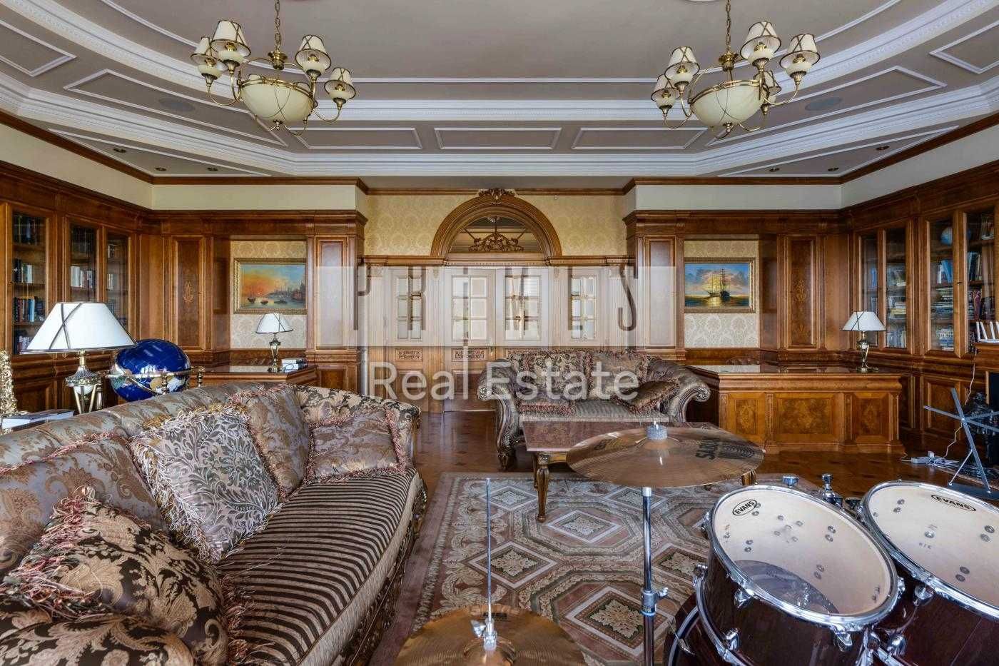 Продаж VIP 7-к будинку 850м в КМ «Золоті Ворота», Конча-Заспа