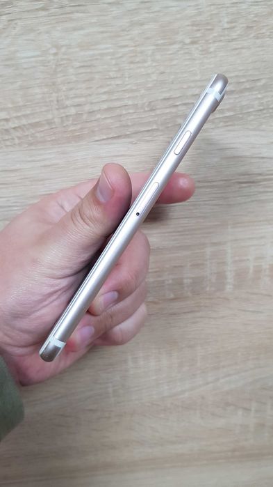 iPhone 7 256Gb. iOS 15.8.5