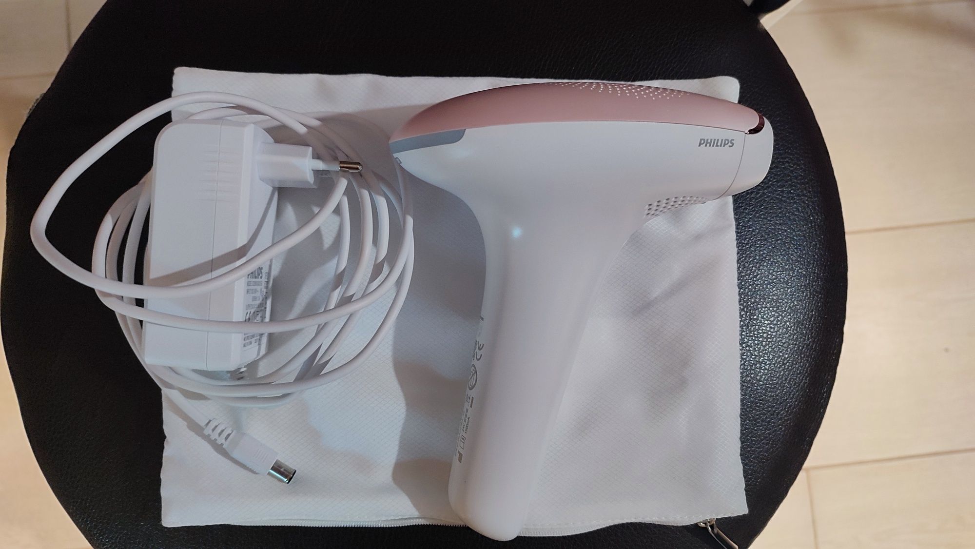 Фотоепілятор Philips Lumea Advanced SC1994/00