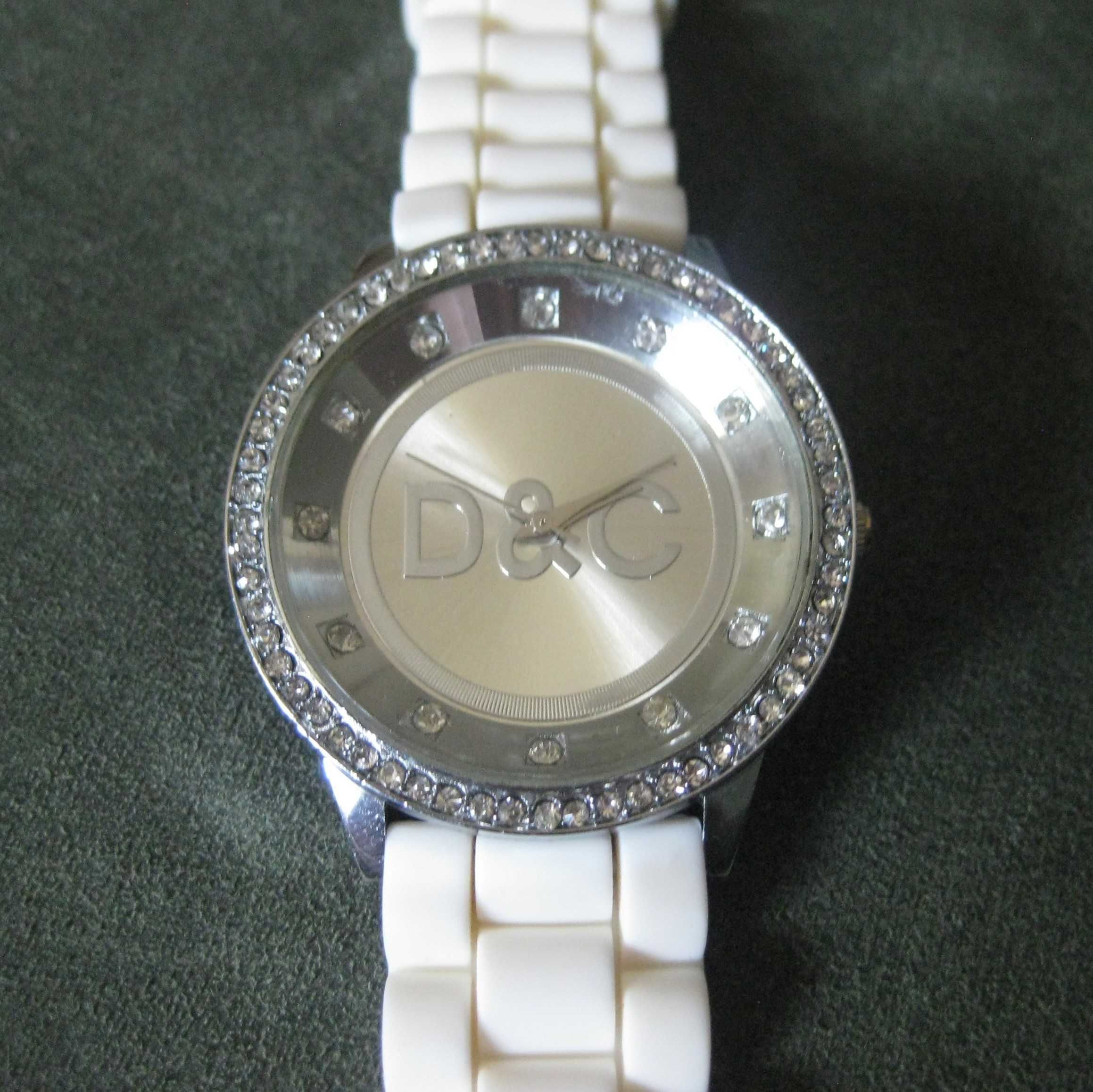 Relógio Mulher D&C com Pulseira de Silicone Branco
