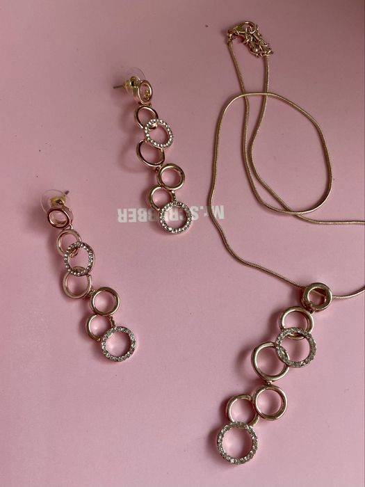 Набір прикрас сережки та підвіска біжутерія